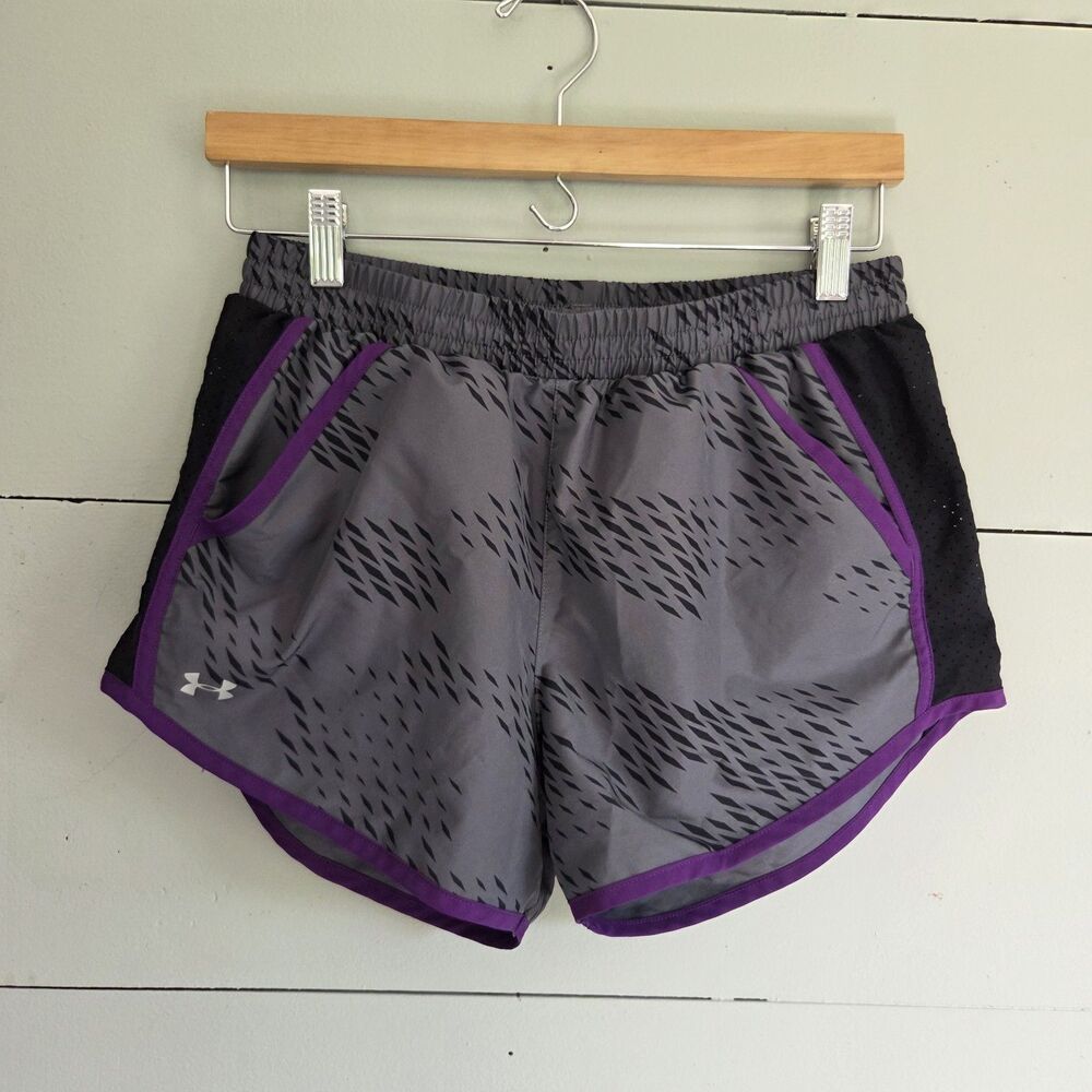 Under Armour Women's Athletic Shorts Gray Black Purple  Elastic Waist Size Small